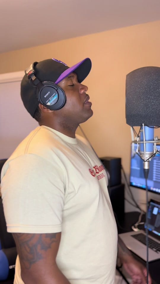 Post 8 by Cardaniel 🎤🎶 on TikTok (video)
