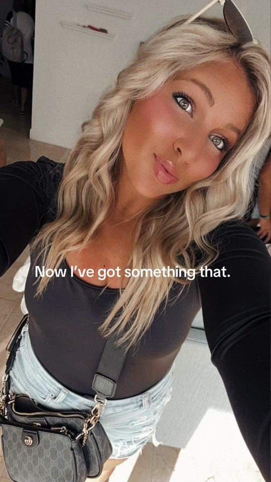 Post 1 by kenziehawkins22 on TikTok (video)