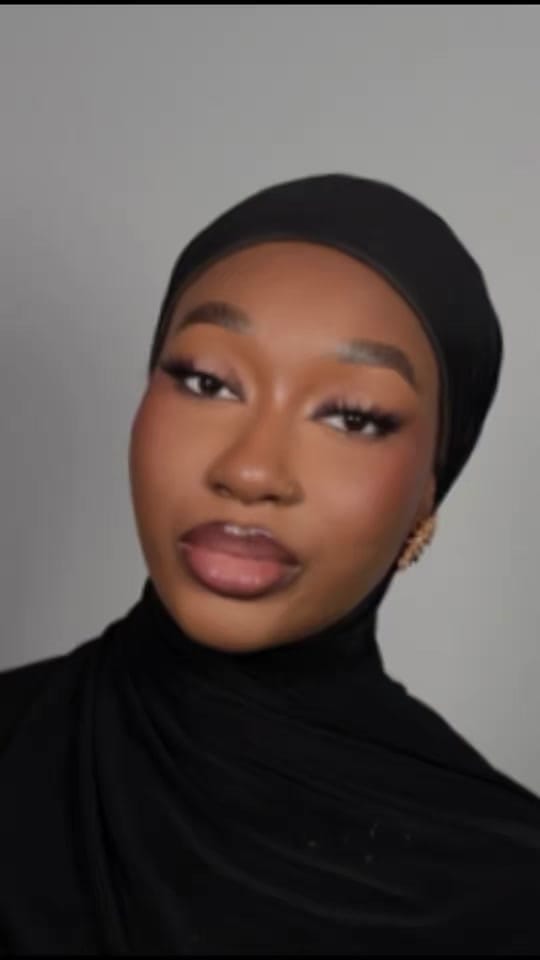Post 7 by Essi Dramé | MUA IN GERMANY on TikTok (video)