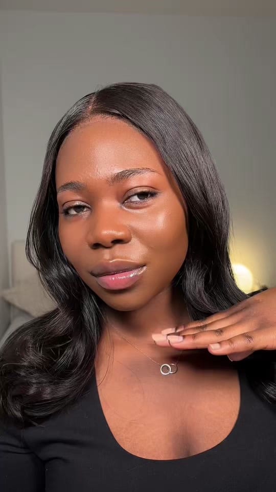 Post 8 by Essi Dramé | MUA IN GERMANY on TikTok (video)