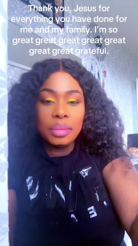 Post 7 by Ririmakeover & Hair on TikTok (video)