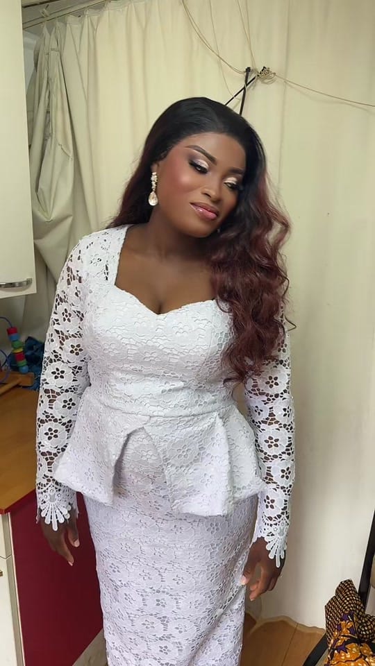 Post 3 by Ririmakeover & Hair on TikTok (video)