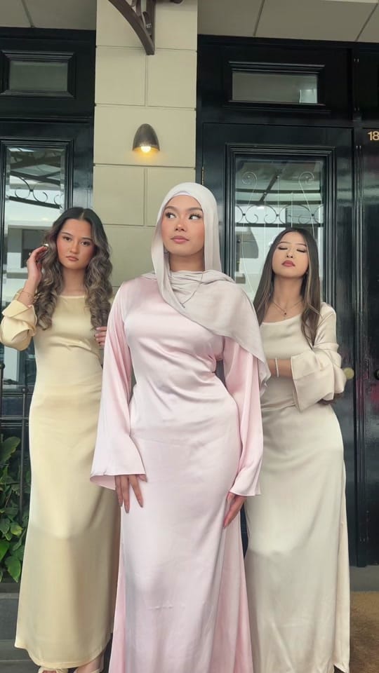 Post 4 by Arisara Boutique on TikTok (video)
