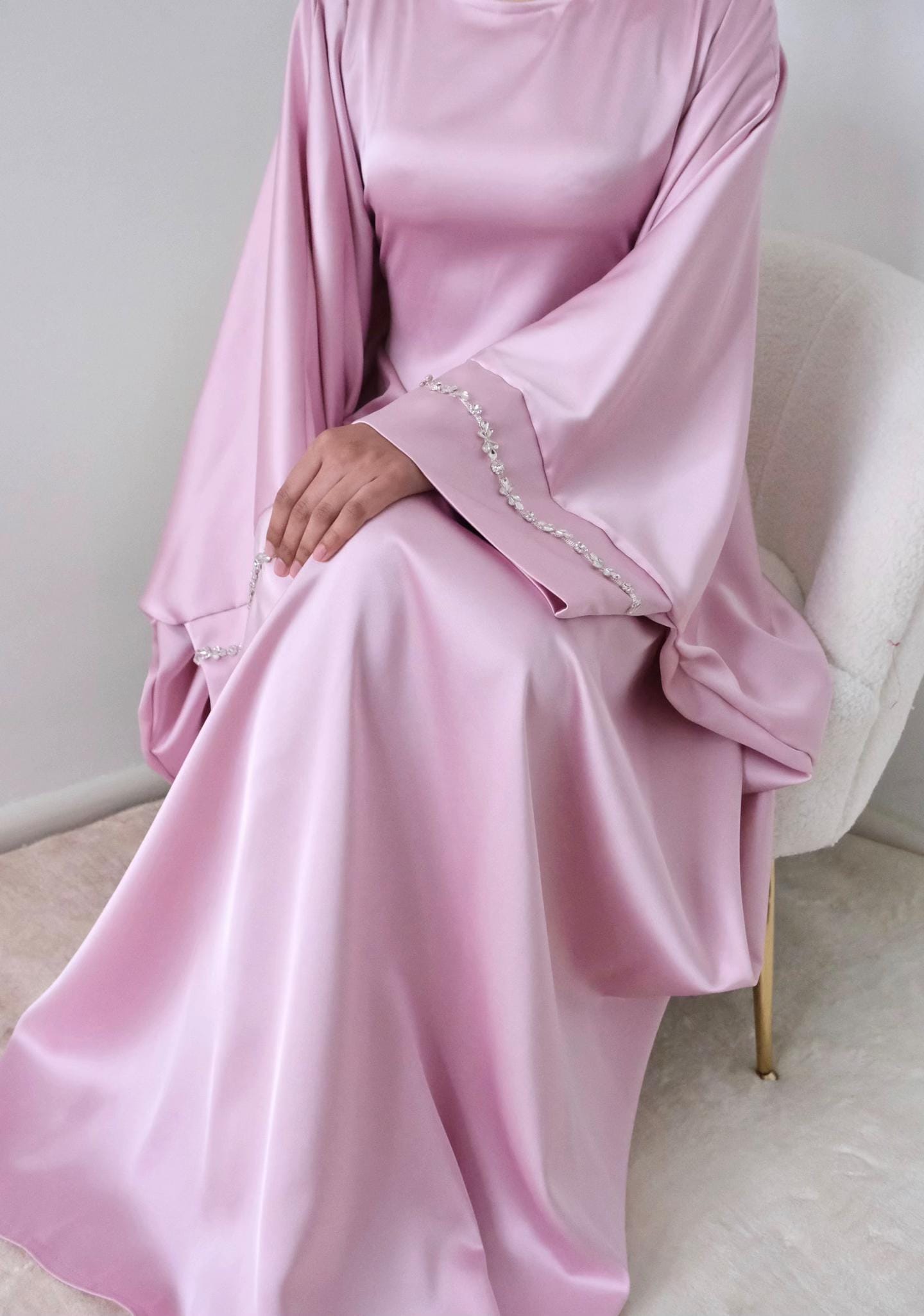Post 6 by Arisara Boutique on TikTok (video)