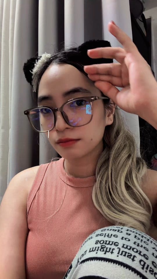 Post 6 by Ate Marra 🐱 on TikTok (video)
