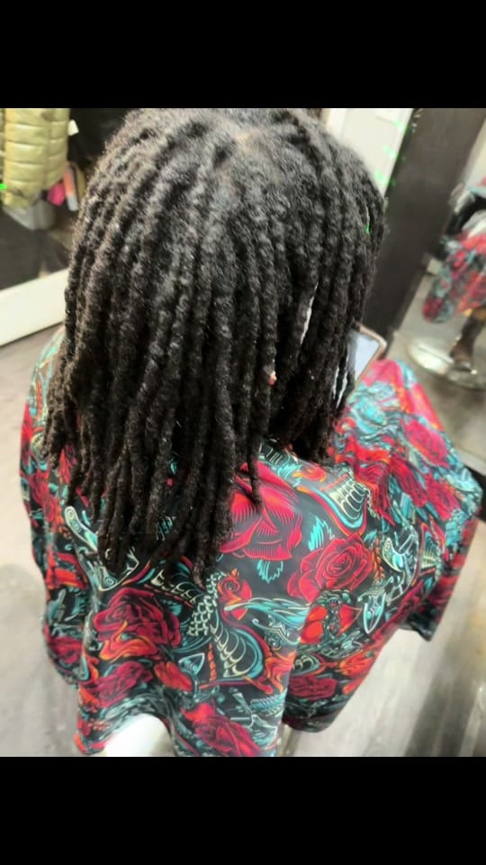 Post 2 by BriLocsChicago on TikTok (video)