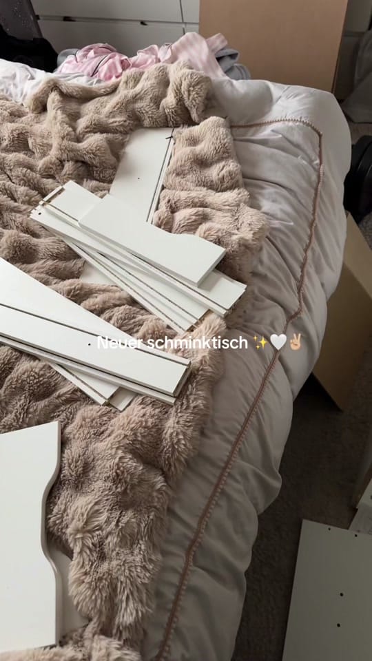 Post 10 by alessa on TikTok (video)
