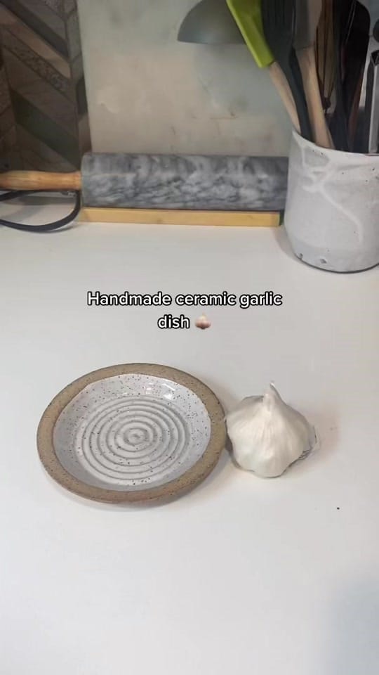 Post 8 by Squeako on TikTok (video)