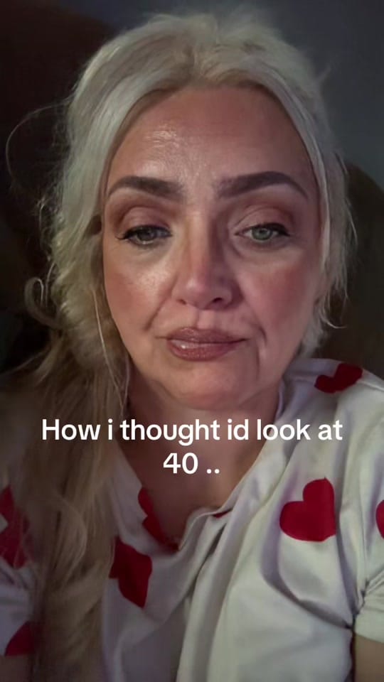 Post 3 by Bella Singer Wales on TikTok (video)