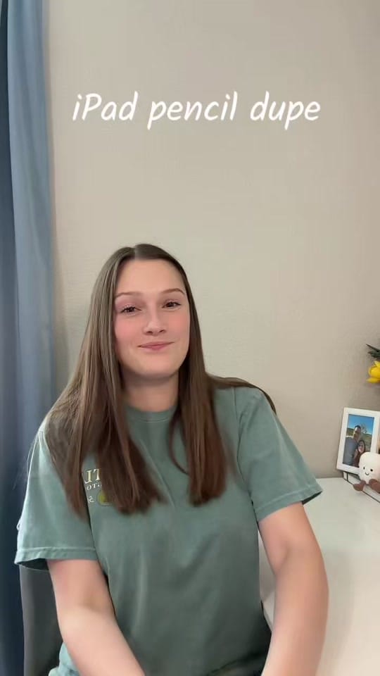 Post 2 by Alexis | Digital Artist on TikTok (video)