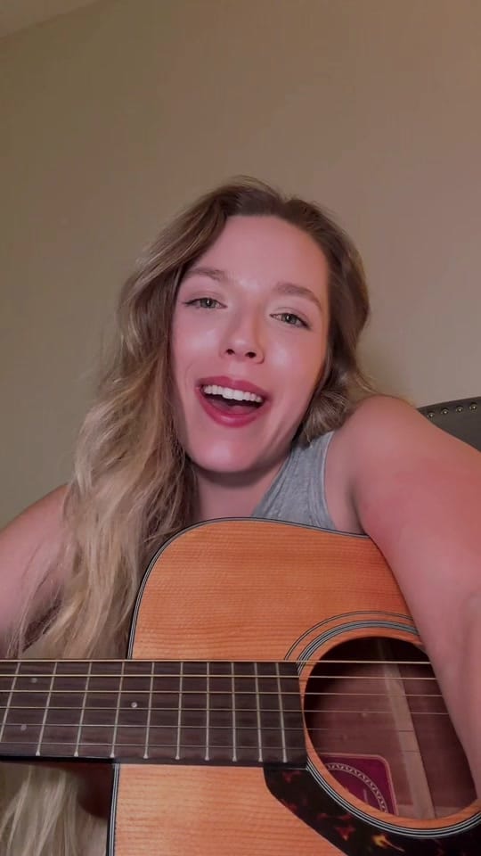 Post 2 by Alyssa Reichel on TikTok (video)