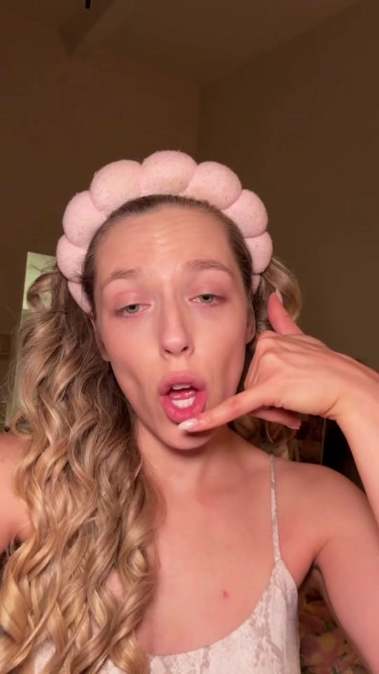 Post 1 by Alyssa Reichel on TikTok (video)