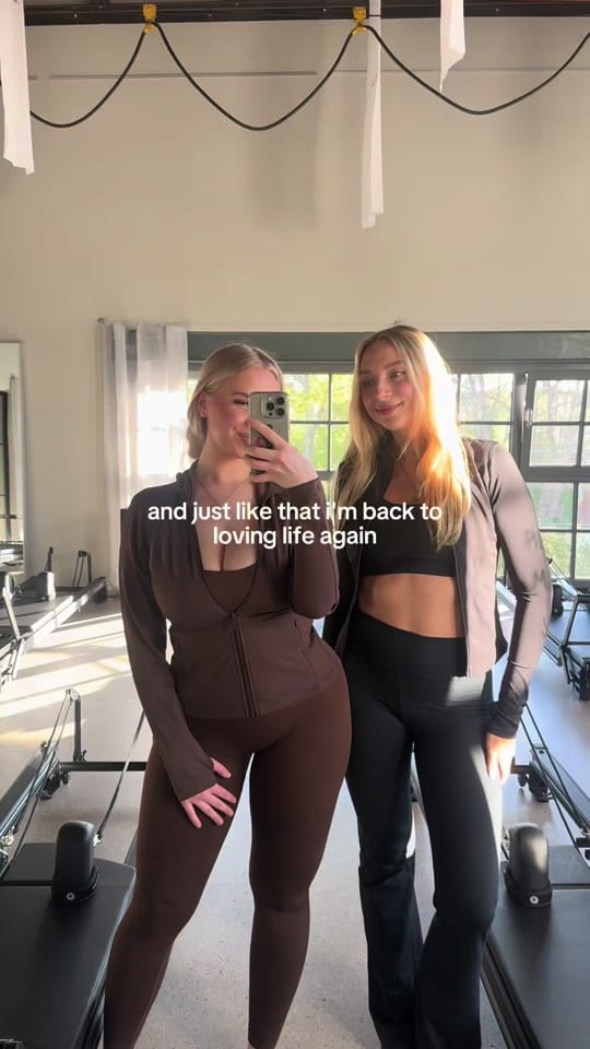 Post 8 by annaaantoniia on TikTok (video)
