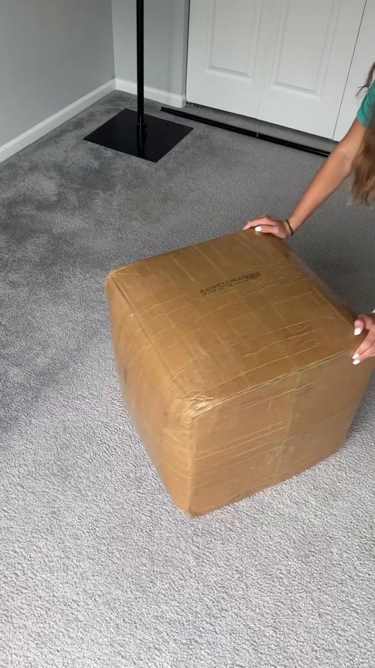 Post 6 by Evelinakozyra on TikTok (video)