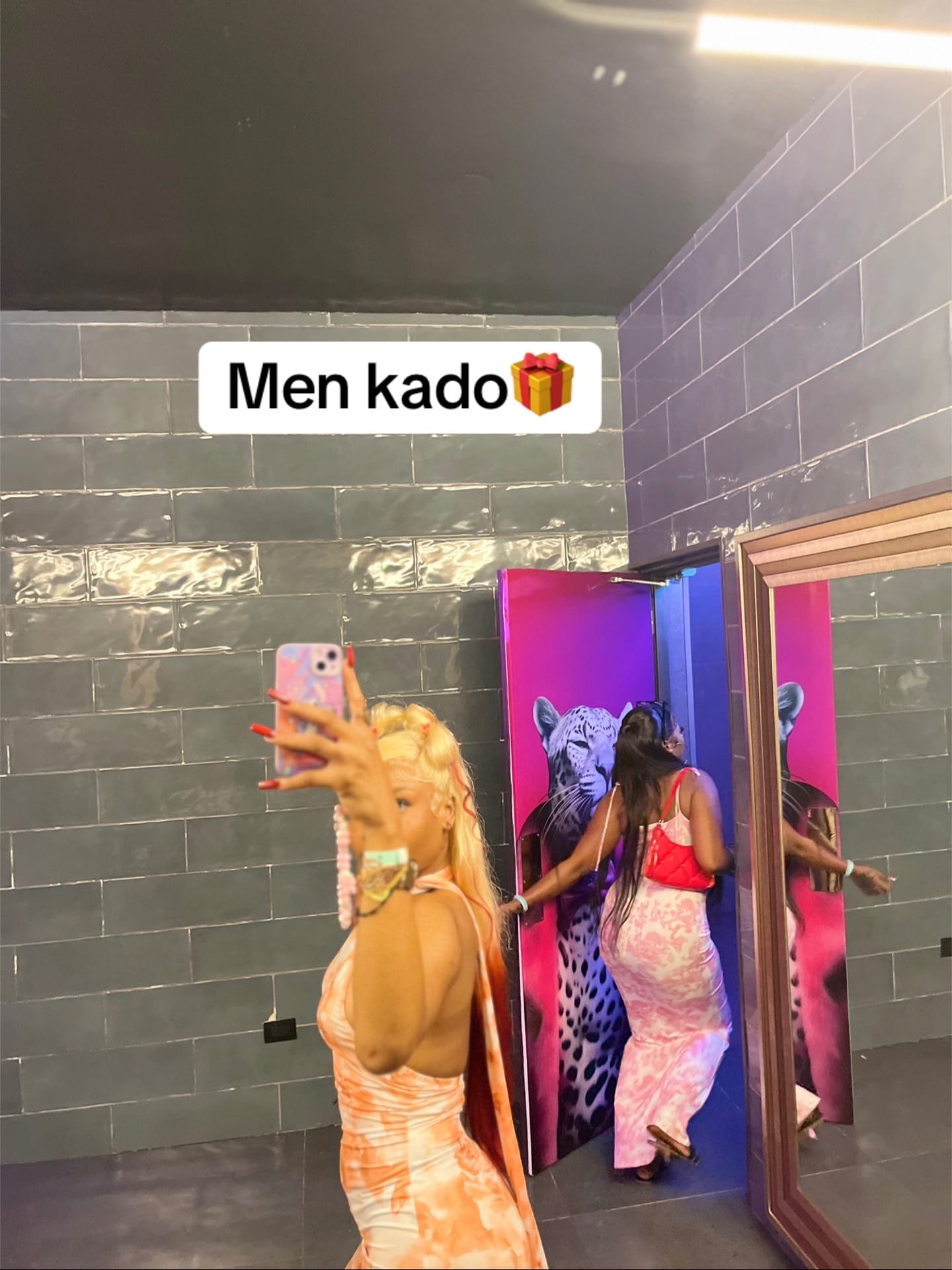 Post 4 by berlinelarebelle01 on TikTok (video)