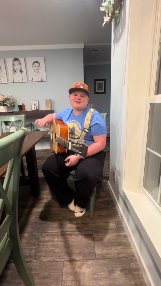 Post 3 by Dalton Dailey fan page on TikTok (video)
