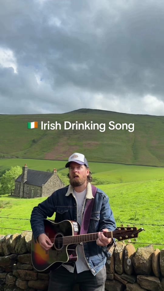 Post 8 by Mike Peyton Irish Musician on TikTok (video)