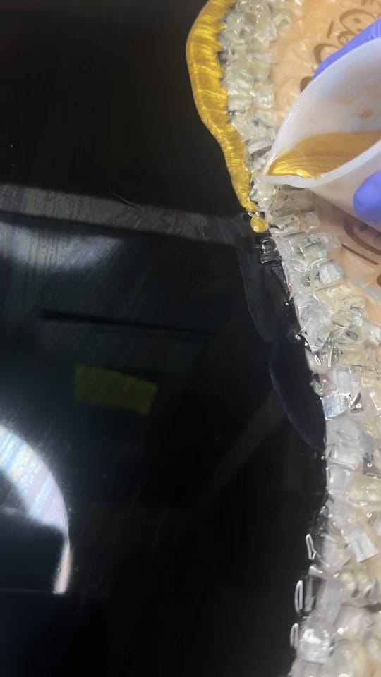 Post 5 by zaara resin Art on TikTok (video)