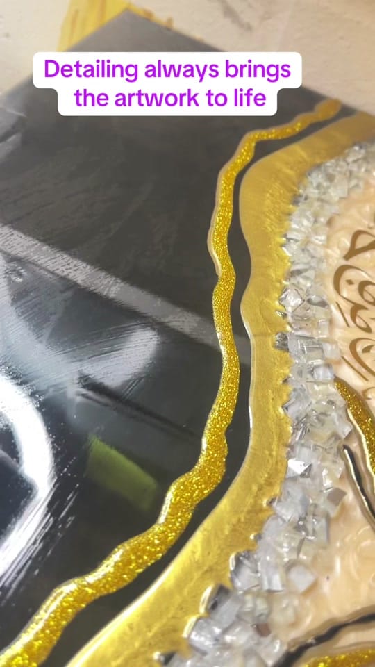 Post 3 by zaara resin Art on TikTok (video)
