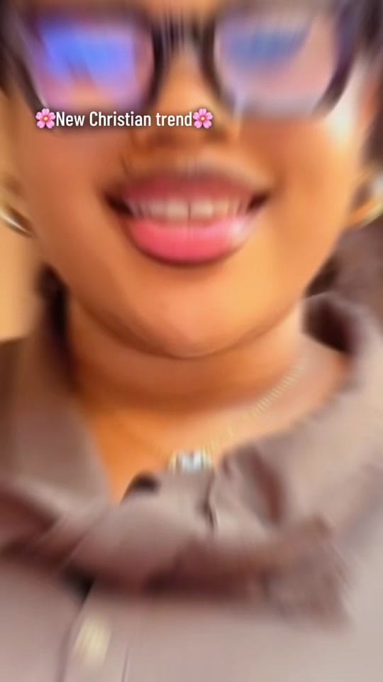 Post 10 by Chel💖 on TikTok (video)