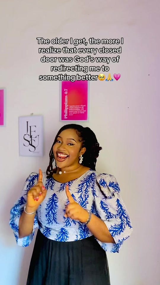 Post 1 by Chel💖 on TikTok (video)