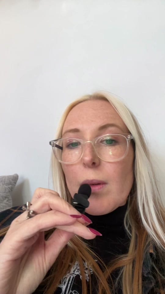 Post 2 by Jess on TikTok (video)