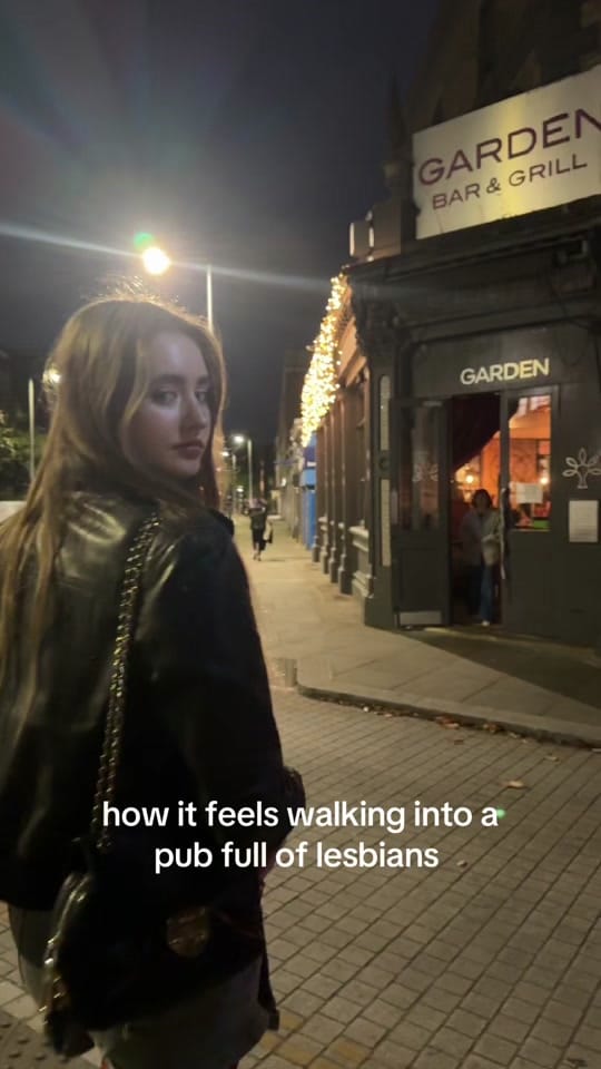 Post 9 by alexandra🎞️⭐️🎫 on TikTok (video)