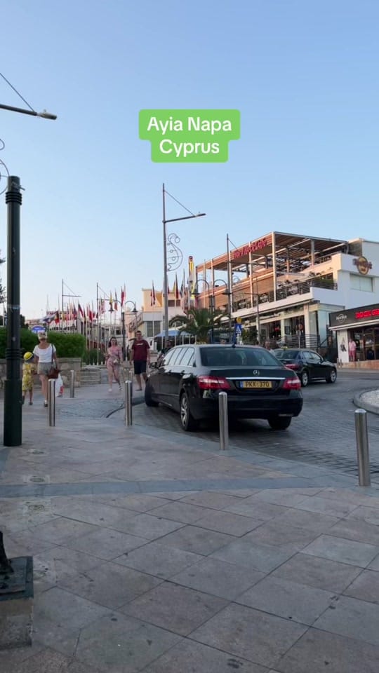 Post 10 by Mike on TikTok (video)
