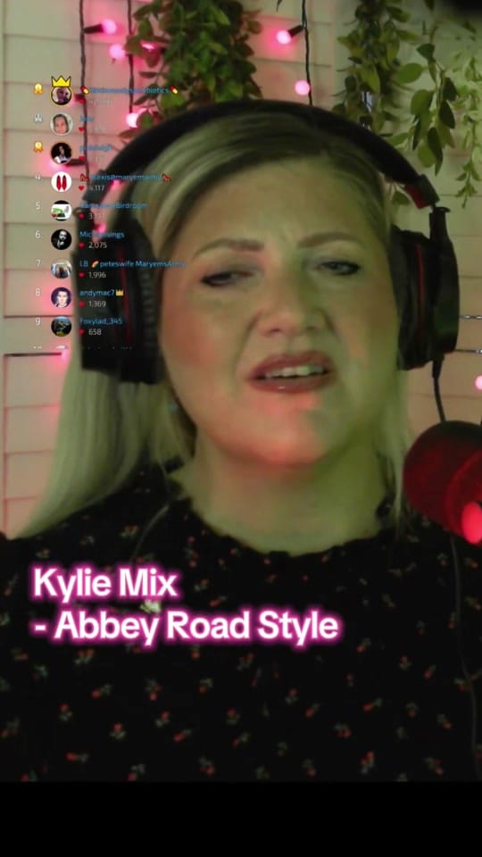 Post 10 by MaryEmSings🎙️♥️ on TikTok (video)