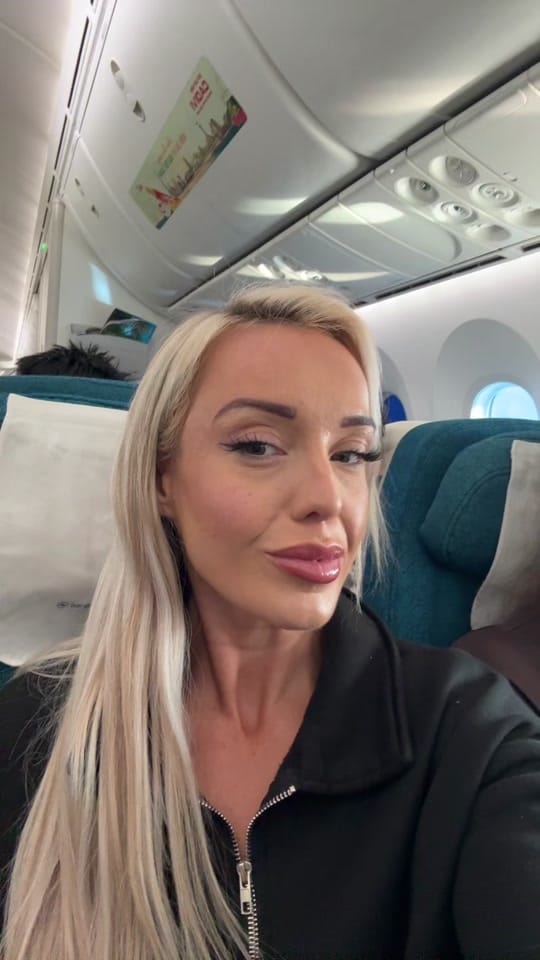 Post 6 by Jen Atkin on TikTok (video)