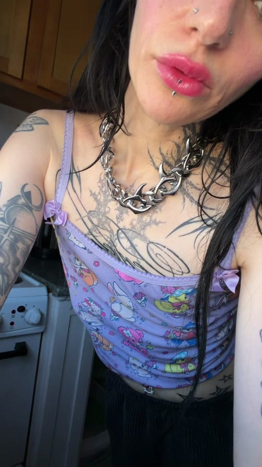 Post 6 by Sev on TikTok (video)