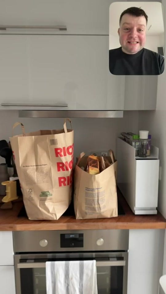 Post 10 by Anna.creates.evt on TikTok (video)
