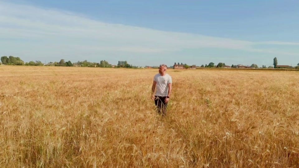 Post 2 by albertogiurioli on TikTok (video)