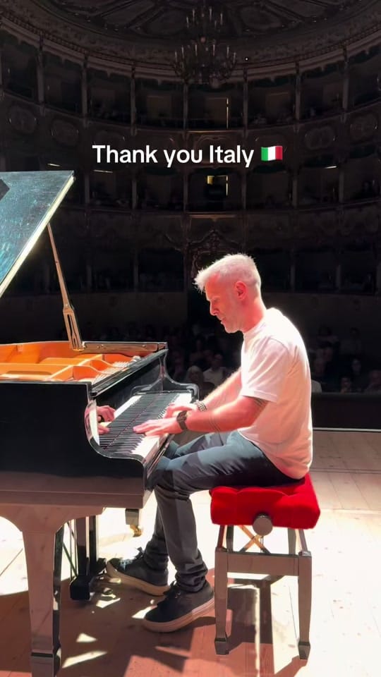 Post 3 by albertogiurioli on TikTok (video)