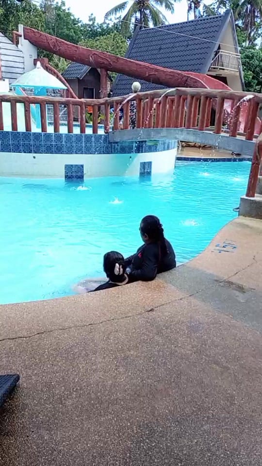 Post 5 by ela on TikTok (video)