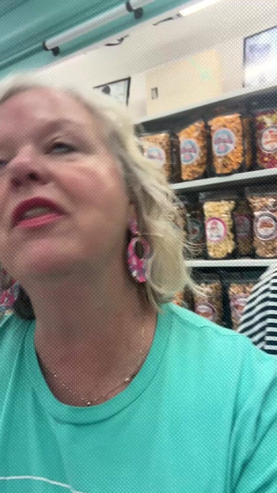 Post 2 by Lillie Mae Chocolate on TikTok (video)
