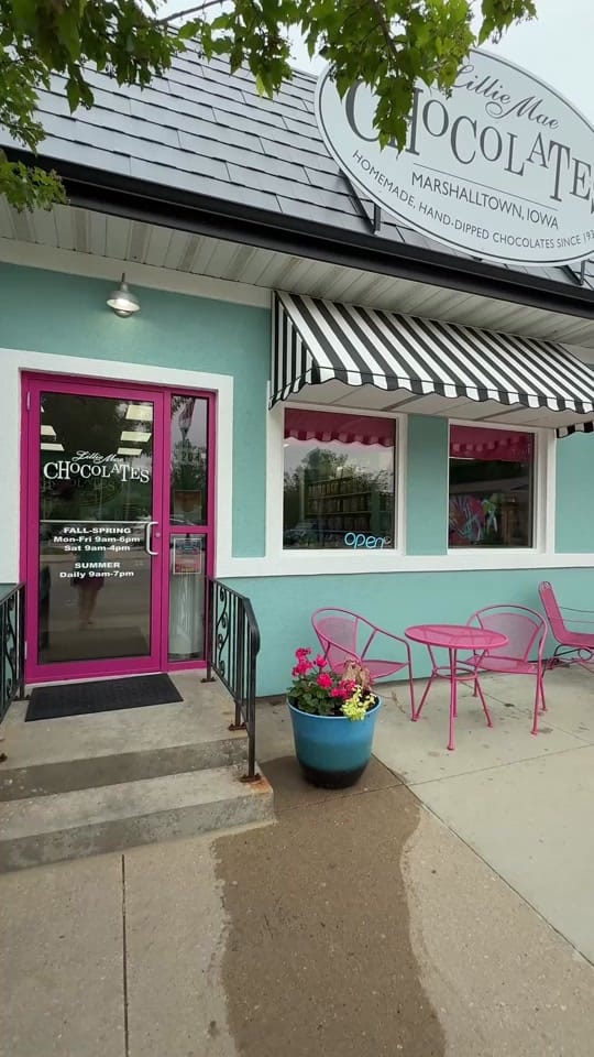 Post 5 by Lillie Mae Chocolate on TikTok (video)