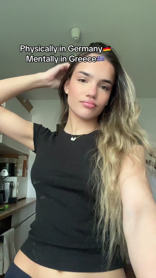 Post 3 by Φωτεινή🥥 on TikTok (video)