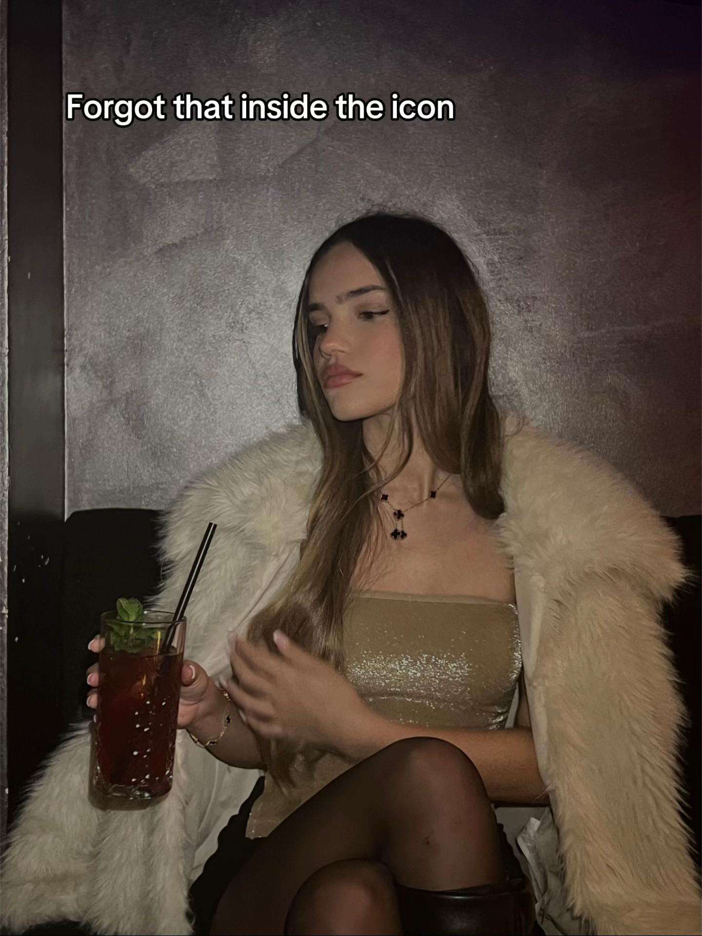 Post 2 by Φωτεινή🥥 on TikTok (video)