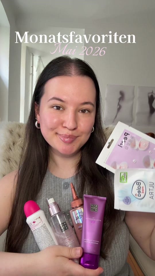Post 7 by miapearl on TikTok (video)