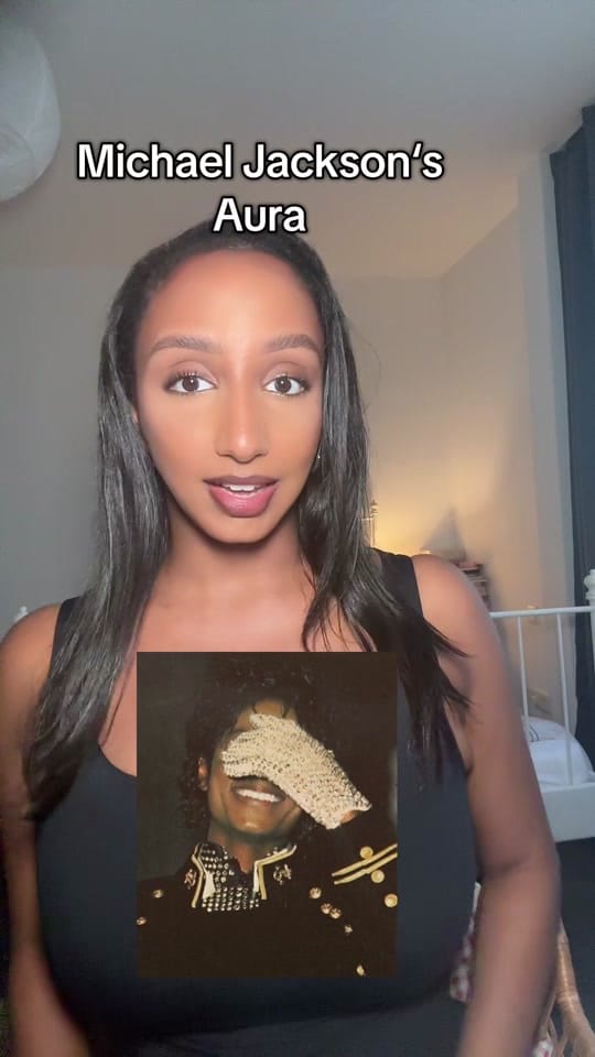 Post 2 by Saron🎀 on TikTok (video)