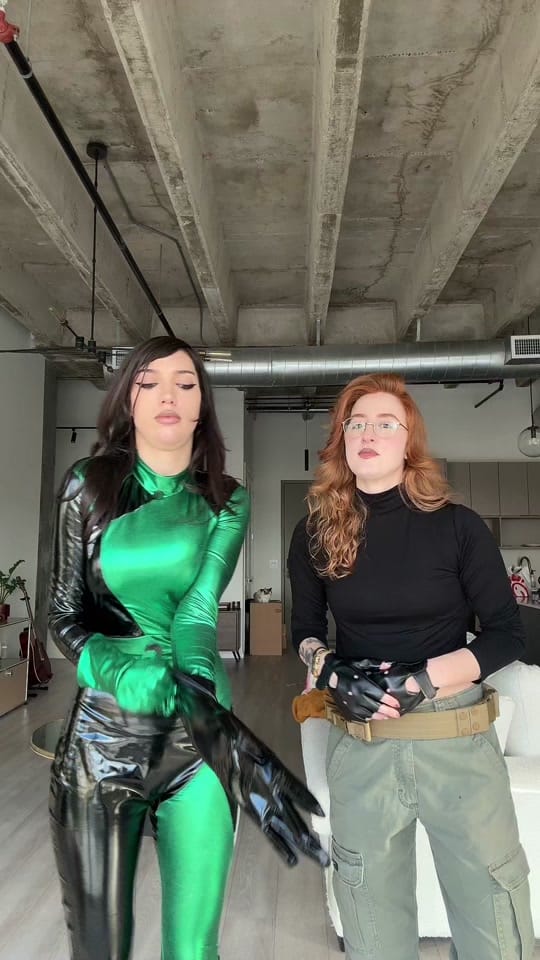 Post 7 by Lua Hills on TikTok (video)