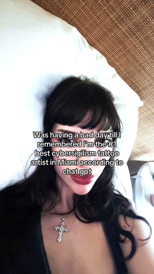 Post 5 by Lua Hills on TikTok (video)