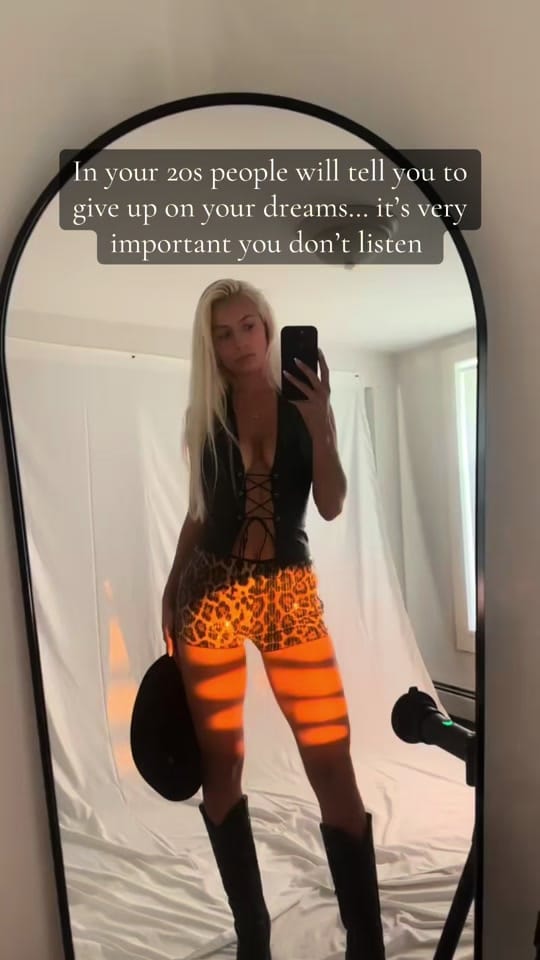 Post 8 by Sierra Lyn Harris on TikTok (video)