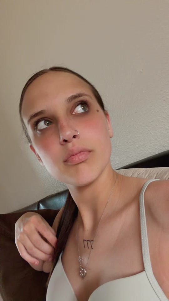 Post 9 by victoria🤍 on TikTok (video)