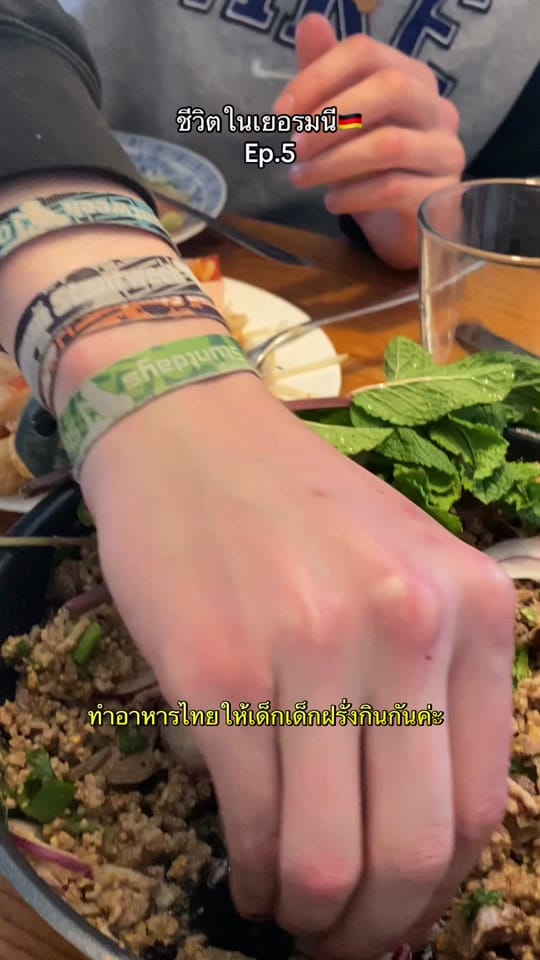 Post 8 by เนย์ชอบสีเขียว🫒🍸 on TikTok (video)