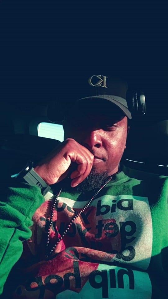 Post 5 by It's Quis on TikTok (video)