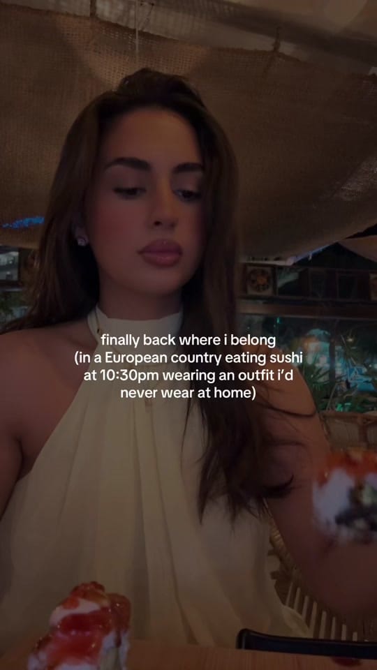 Post 2 by Olivia Isabella on TikTok (video)