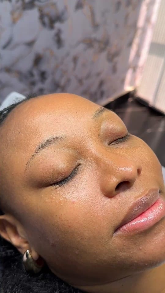 Post 10 by Brow +Lash Artist in Ikeja on TikTok (video)