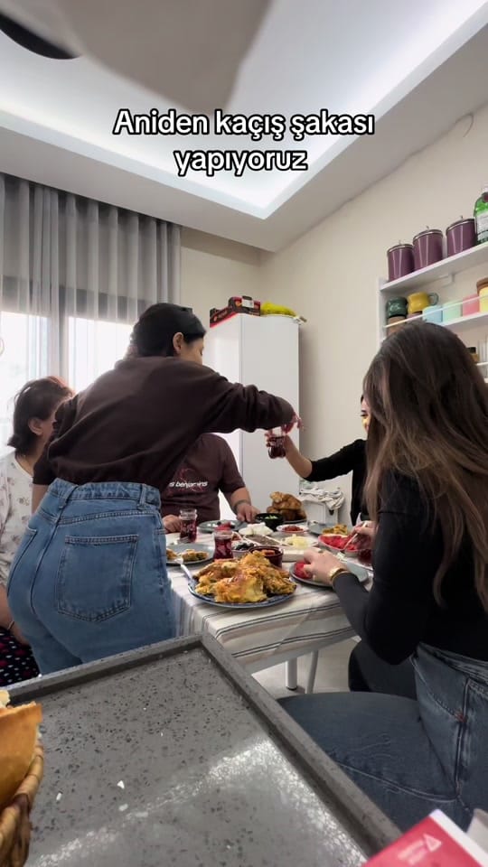 Post 8 by 𝐆𝐚𝐦𝐳𝐞 𝐌𝐞𝐥𝐢𝐬𝐚 🤍 on TikTok (video)